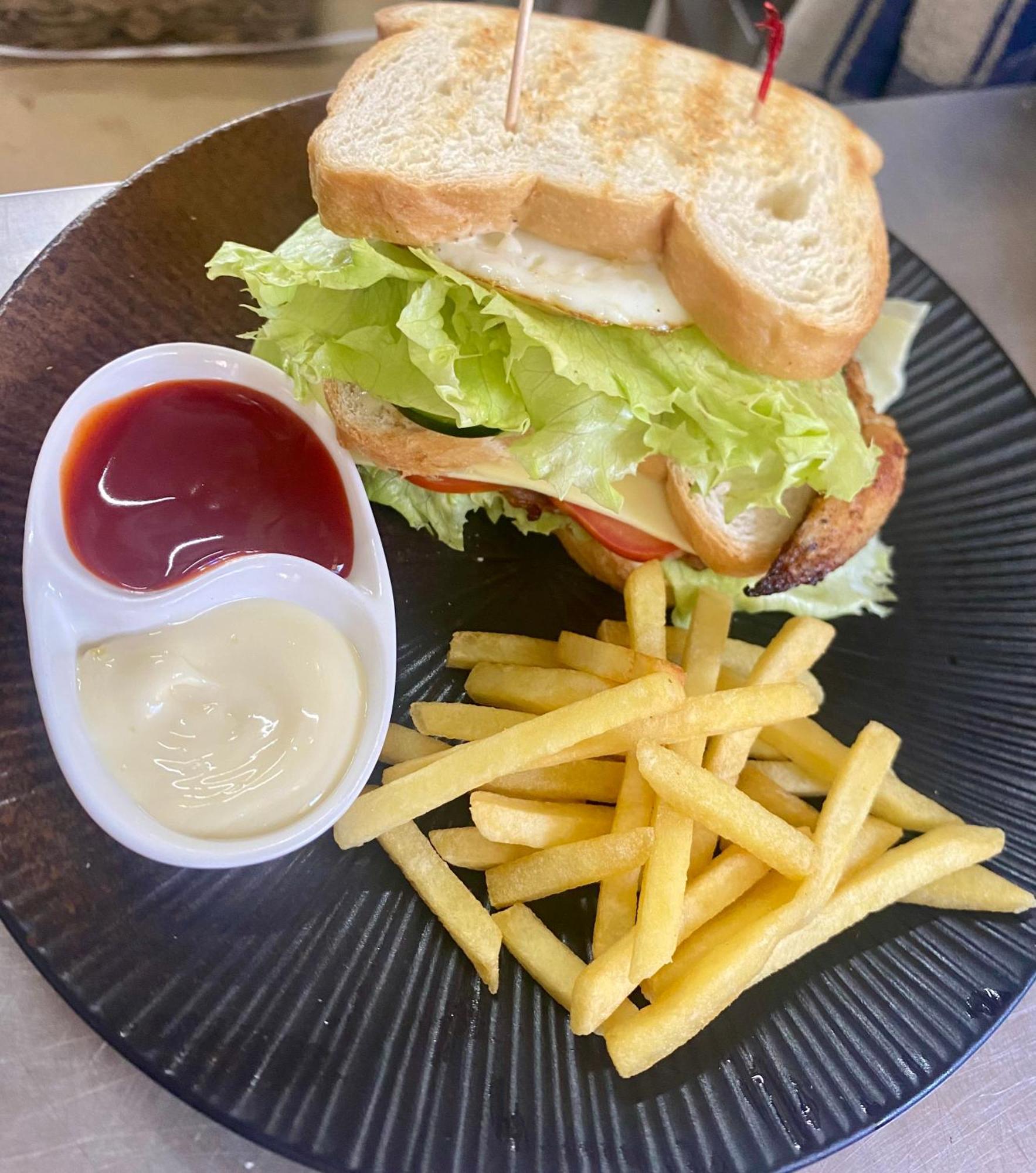 马里昂鲁斯酒店 波尔多·格尼拉 外观 照片